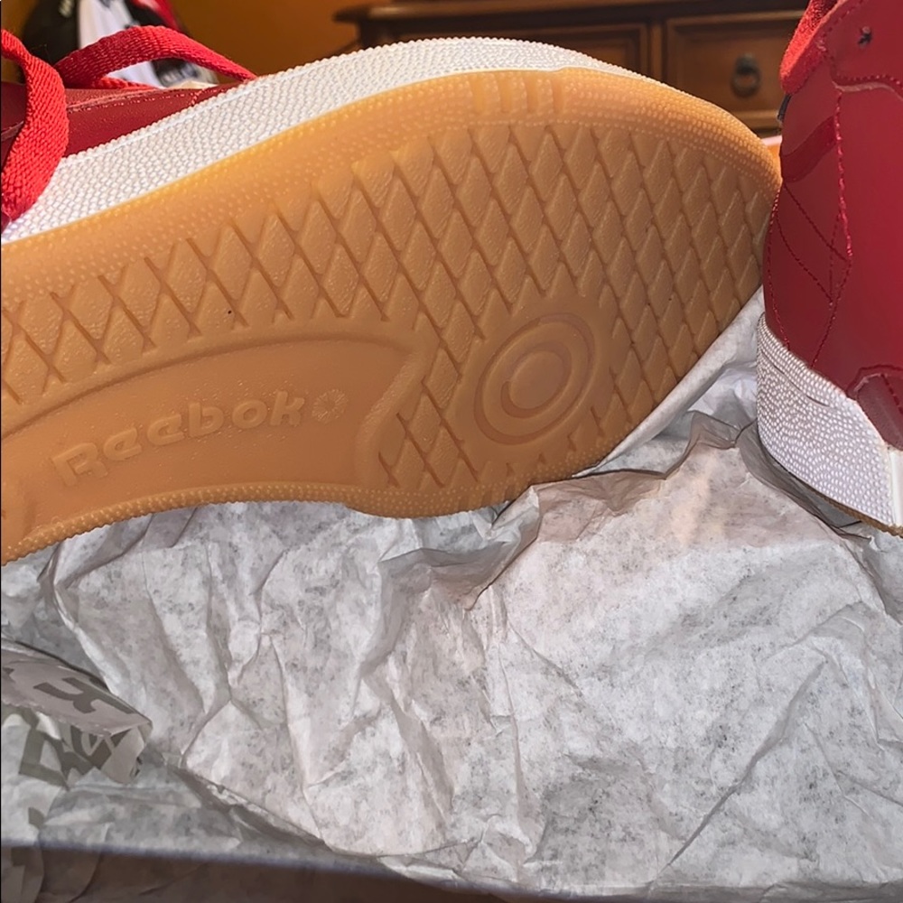 Men’s low cut Reebok classics - Picture 5 of 8